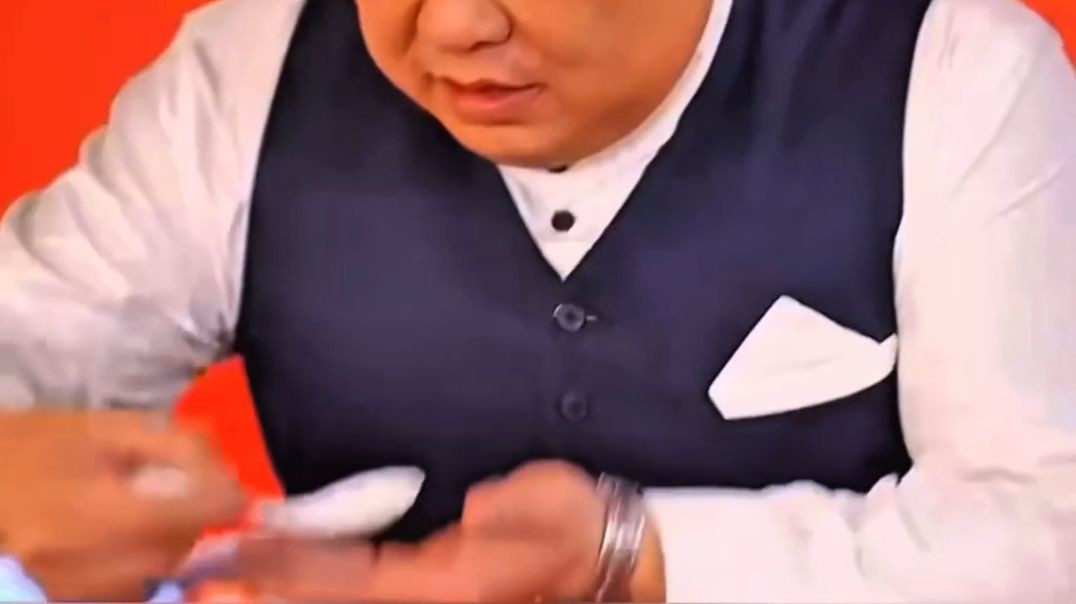 ⁣Part 3 5 Year Boy Challenge Master Chef’s But #explained #koreandrama #chinesedramahindiexplanation -va96kxS59v4-