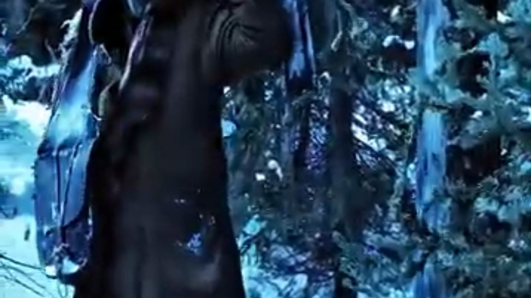 Part 2 Yahan Survive Karna Impossible Hai #shorts  #movie #explained #hindi -KgYg8PgZHUk-